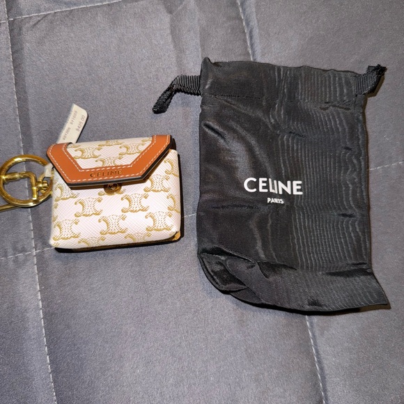 Celine Keychain - Picture 1 of 4